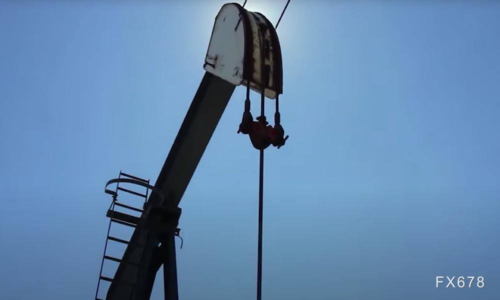 XM外汇官网:原油暴风眼!库存激增VS地缘冲突,油市深陷多空绞杀战